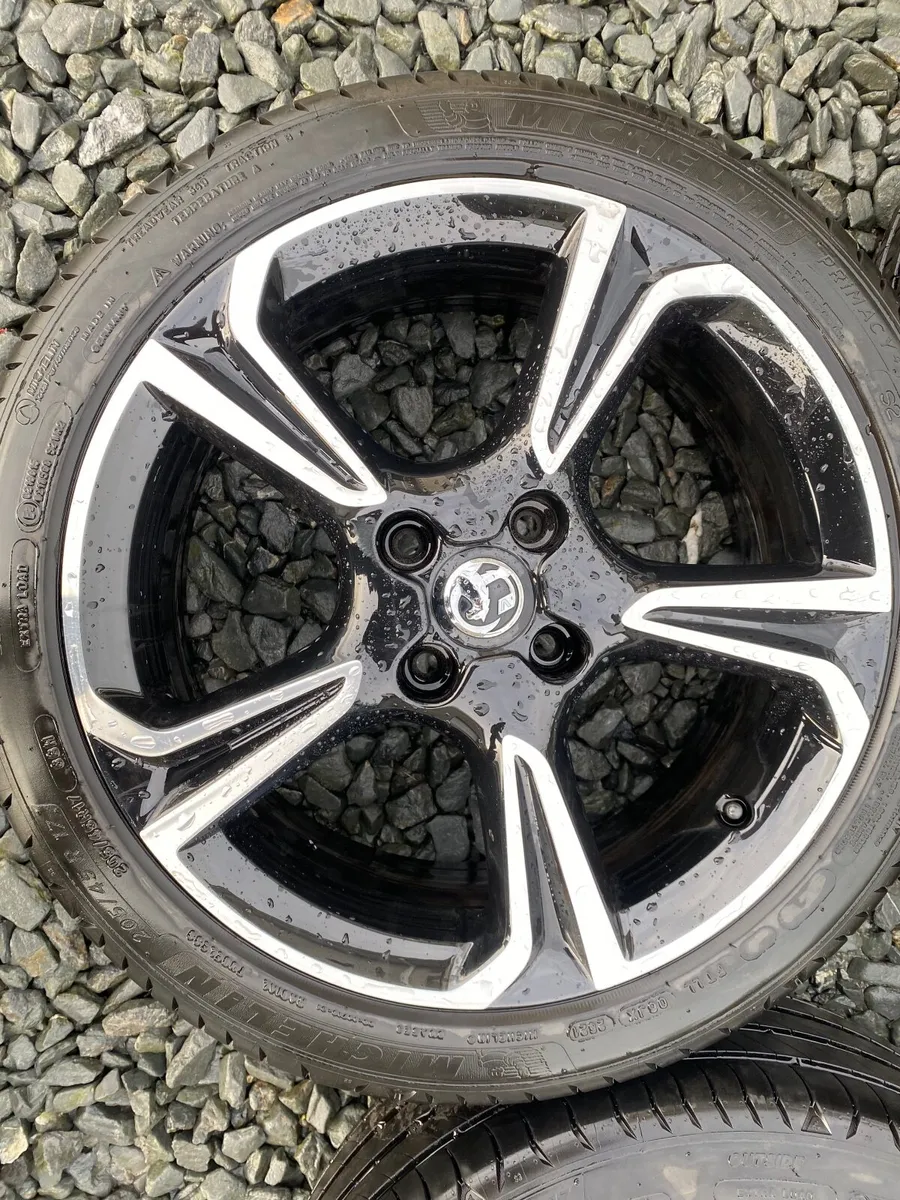 17inch Genuine Alloys 4x108 - Image 3