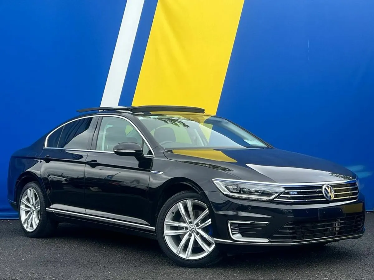 Volkswagen Passat GTE ADVANCE 1.4 HYBRID // OPENIN - Image 3