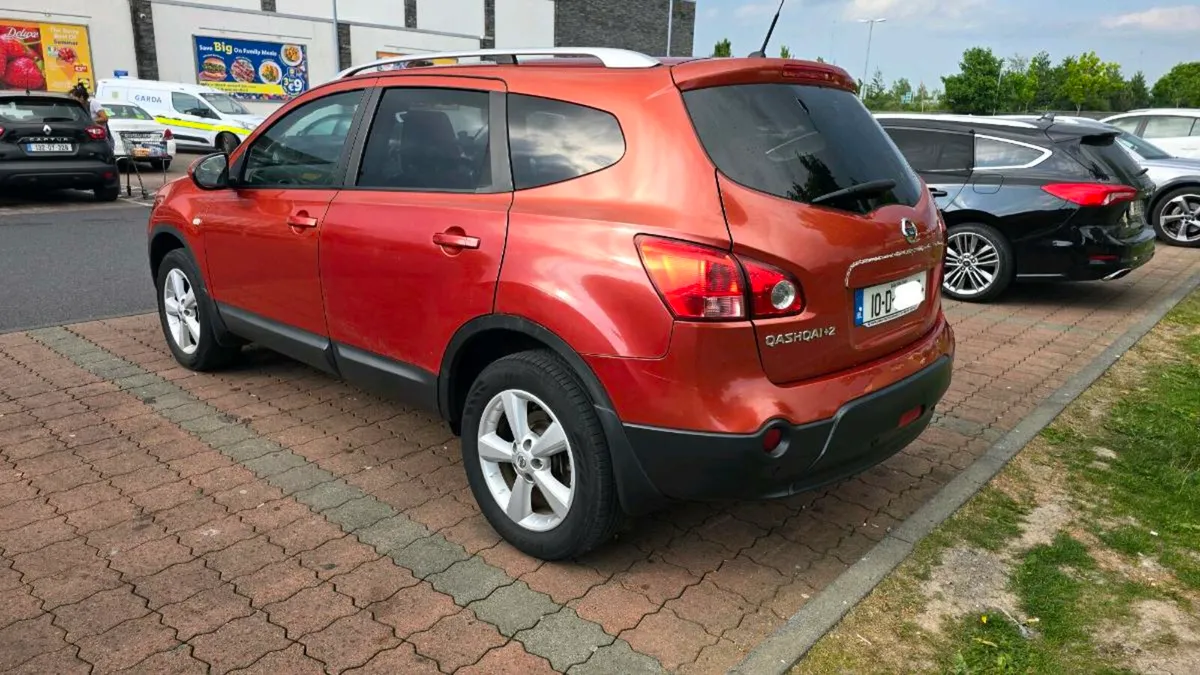 Nissan Qashqai +2 - Image 4