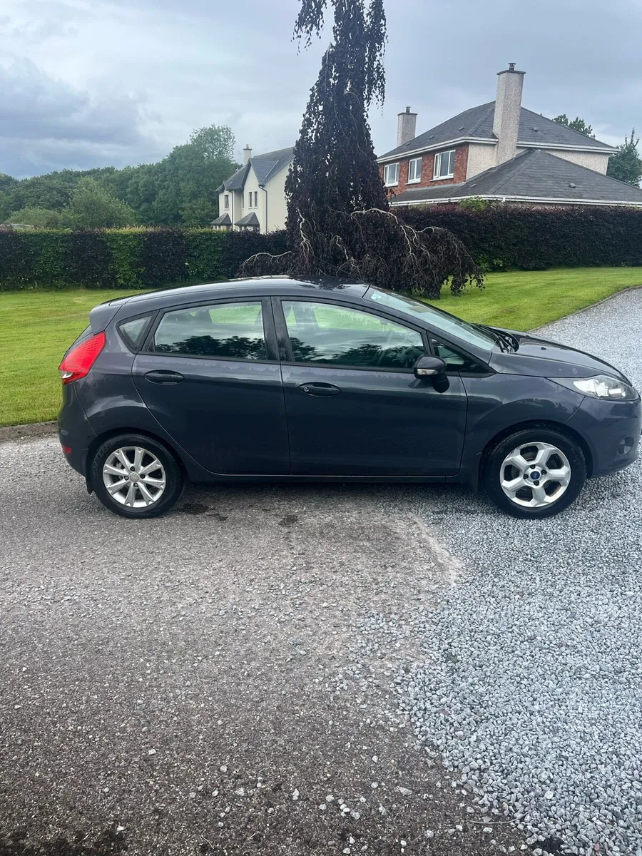 Ford Fiesta - Image 2