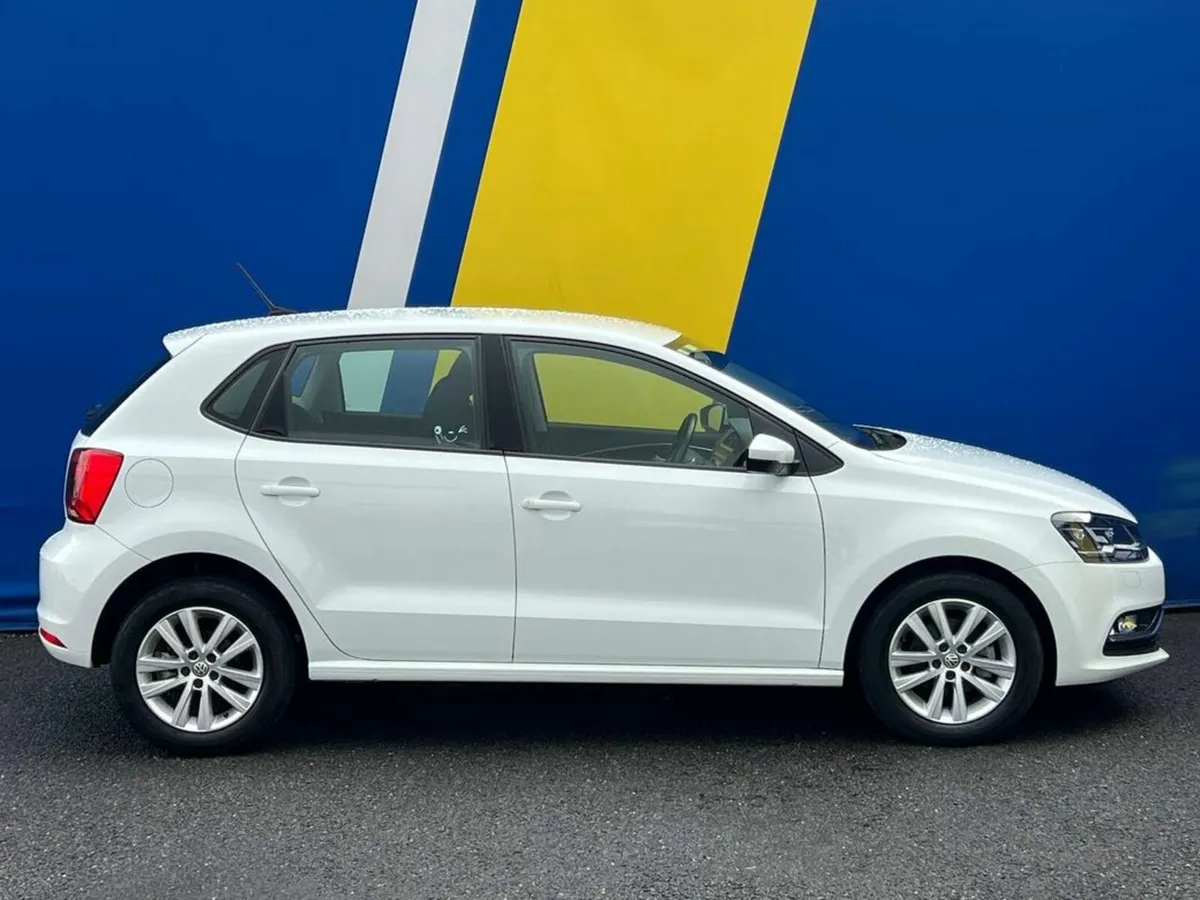 Volkswagen Polo COMFORTLINE 1.2 TSI // 15" ALLOYS - Image 2
