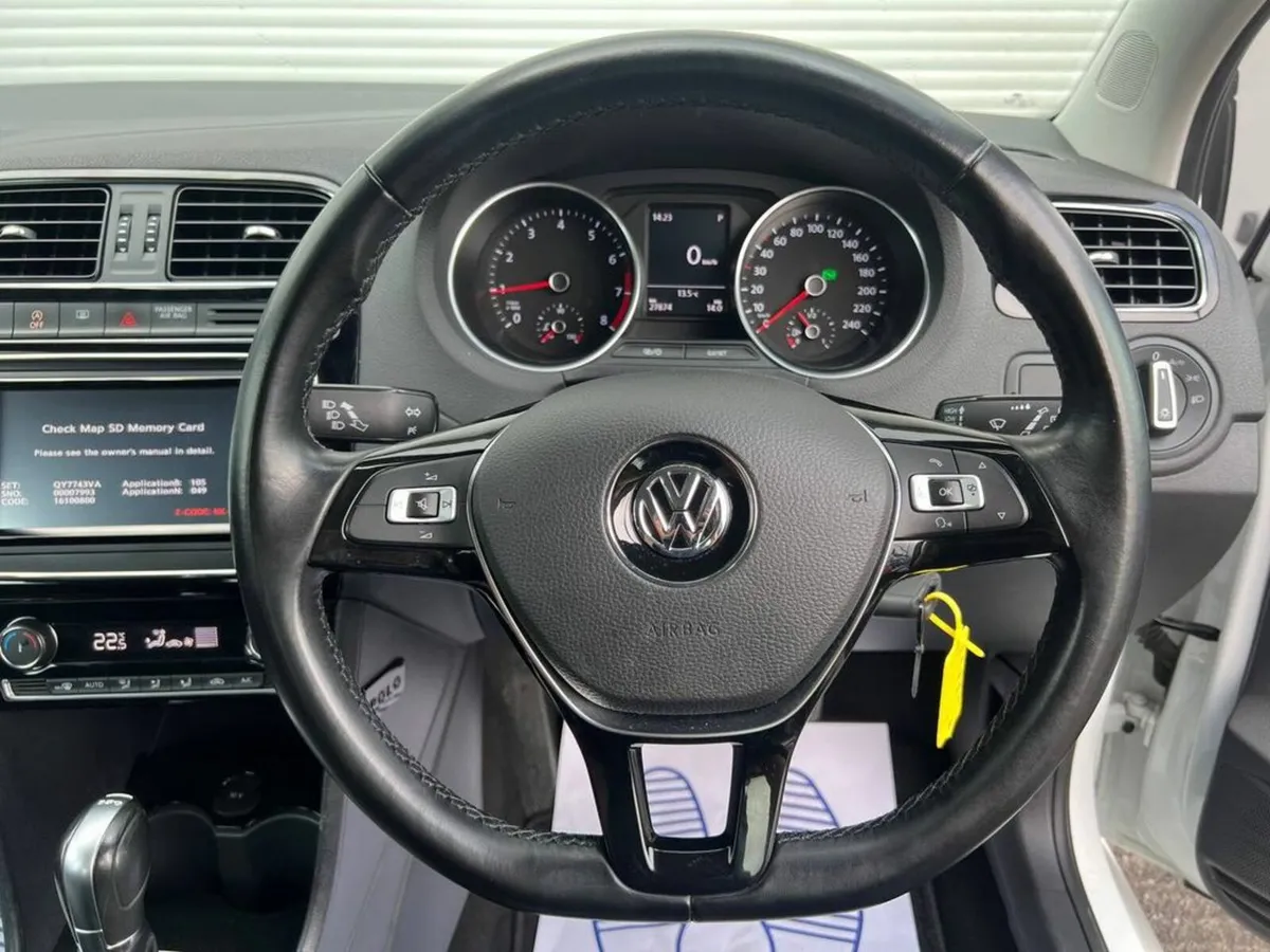 Volkswagen Polo COMFORTLINE 1.2 TSI // 15" ALLOYS - Image 4