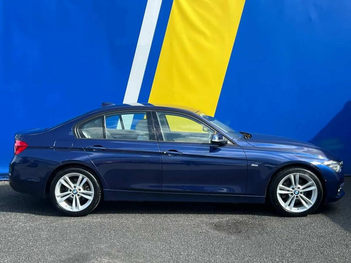 BMW 3-Series 320d SPORT-LINE AUTO // LEATHER HEATE - Image 2