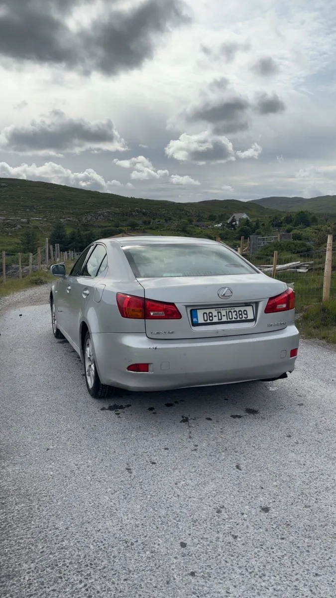 Lexus is220d - Image 4