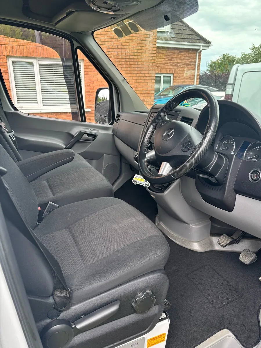 Mercedes Sprinter Campervan - Image 2