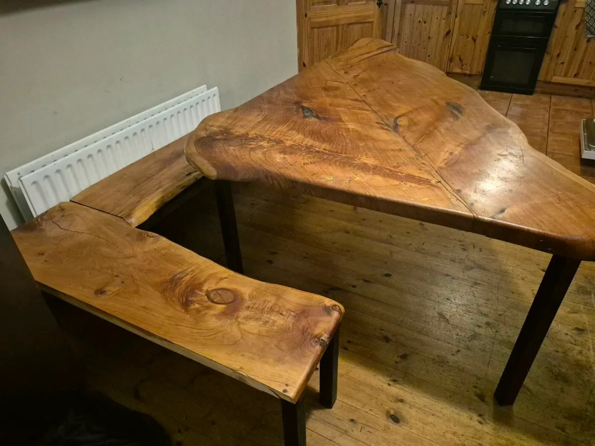 Kitchen table - Image 2
