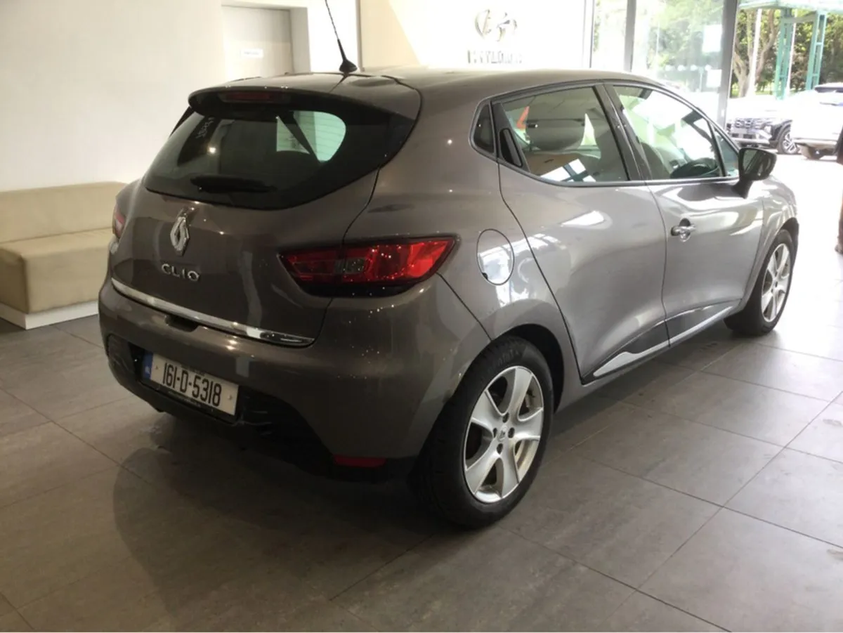 Renault Clio Sold - Image 2