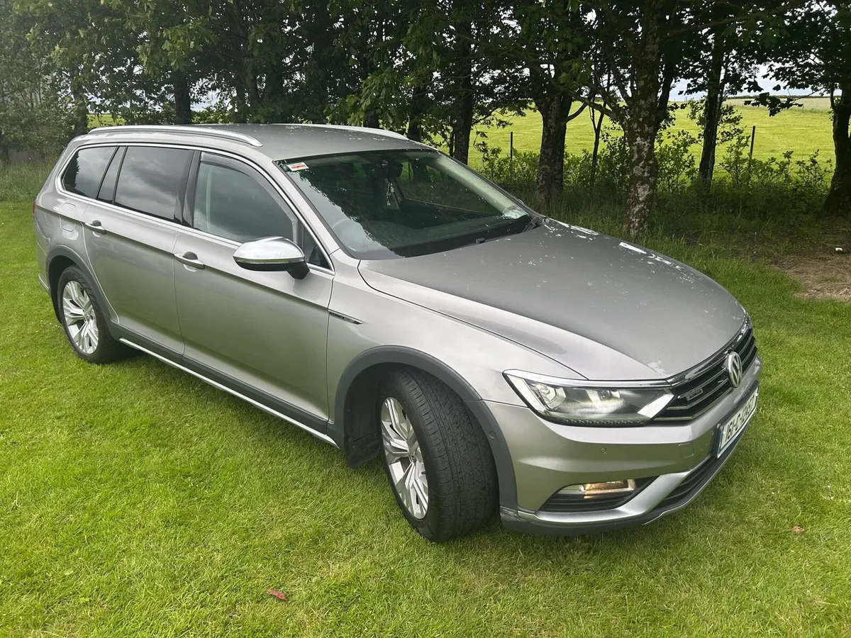 VW Passat Alltrack 4WD 190bhp automatic - Image 3