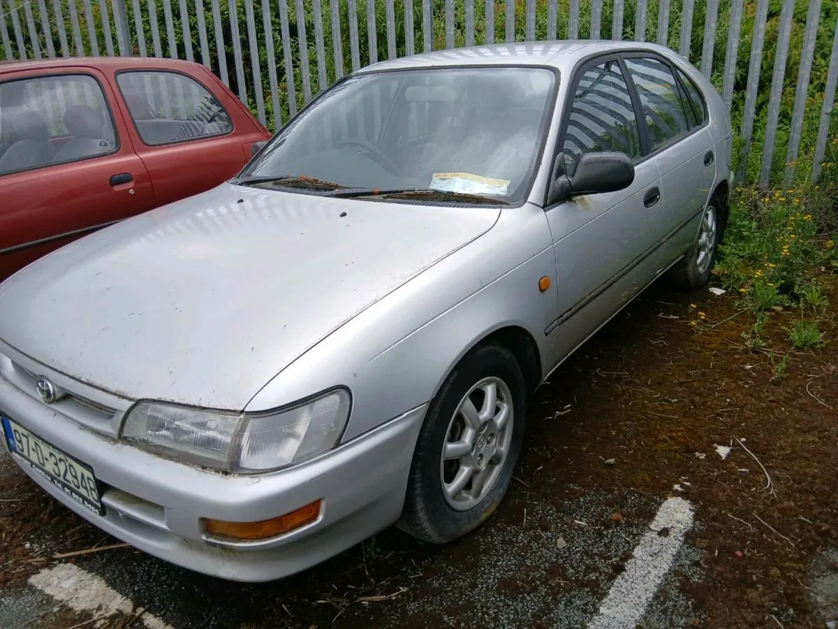 2 TOYOTA 1997 TOYOTA STARLETS AND 1997 COROLLA - Image 1