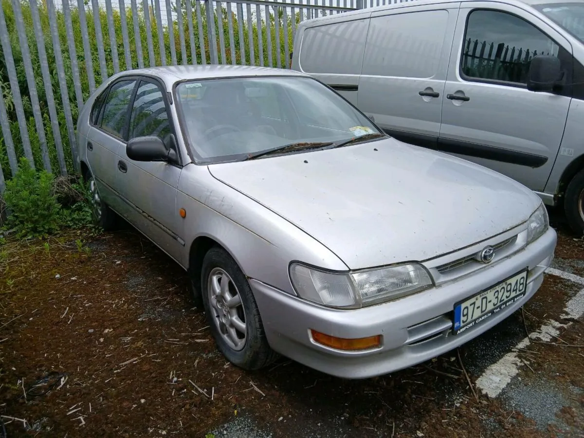 2 TOYOTA 1997 TOYOTA STARLETS AND 1997 COROLLA - Image 2