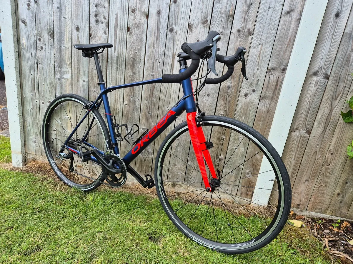 Orbea Avant Endurance Road Bike - Image 3