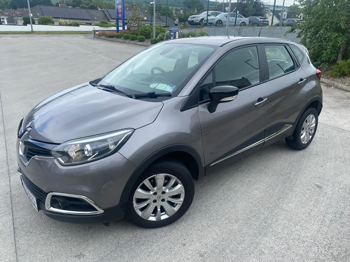 Renault Captur - Image 3