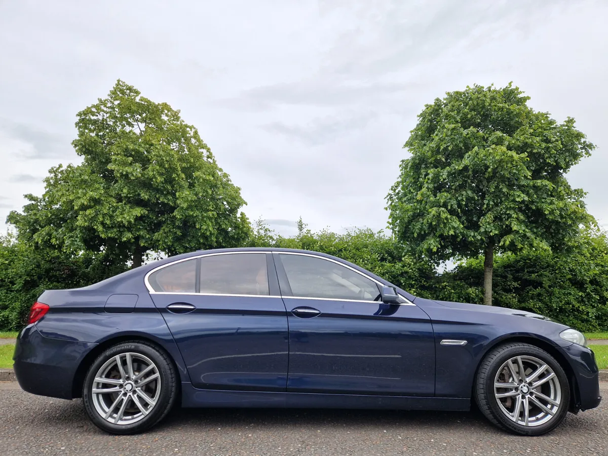 142 BMW 525 SPORT, AUTO  LOW KMS ,NCT+TAX SUPERB - Image 1