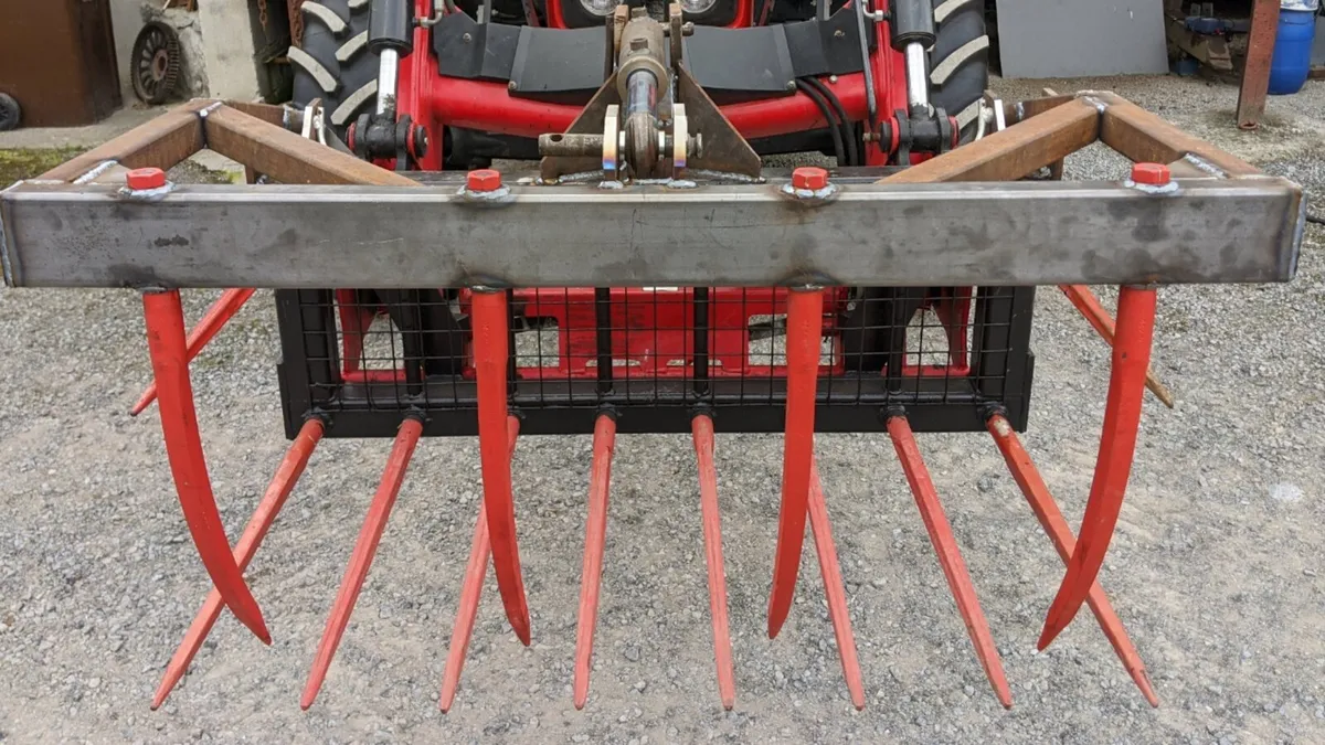 Front loader tine grab - Image 2