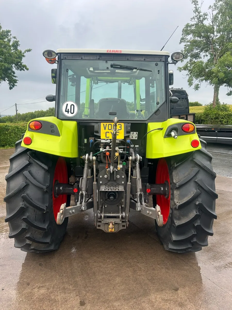 Claas Axos 340 + loader **900 hours ** - Image 3