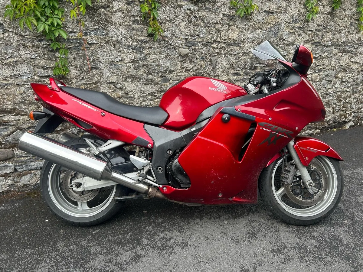 Honda Blackbird CBR1100 - Image 2