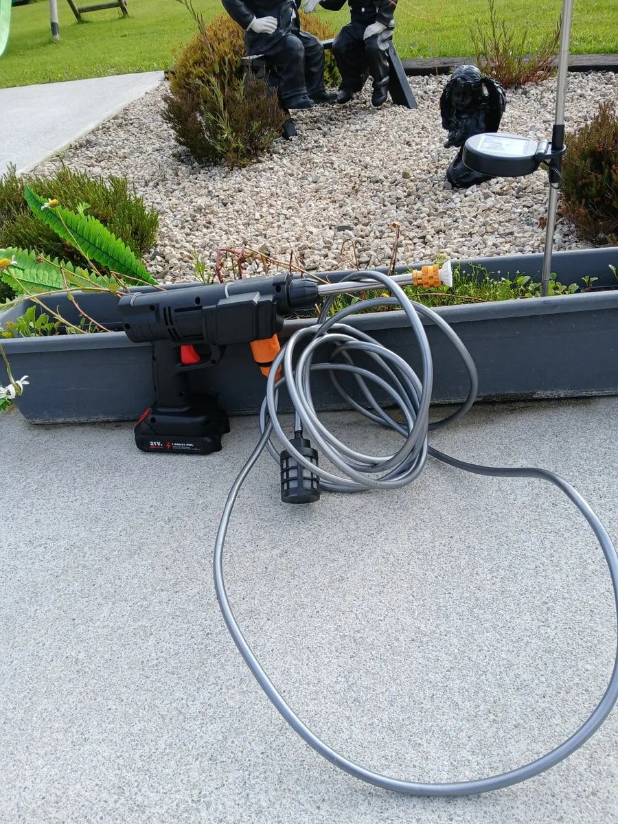 Battery car washer - Image 1