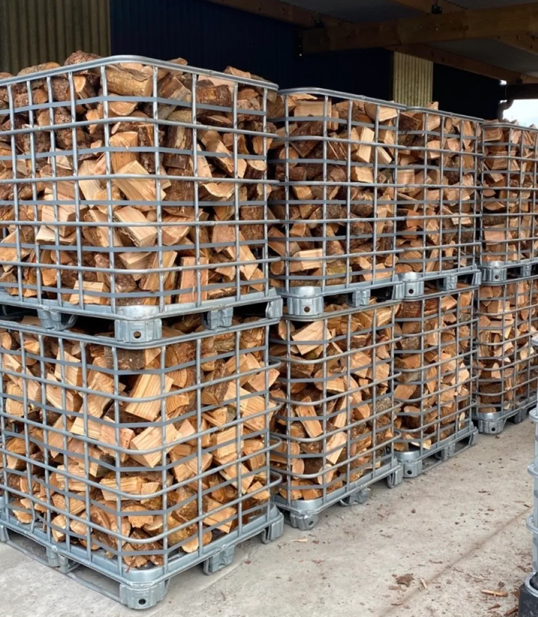 90 cubic yard tipper loads of seasoned firewood - Image 2