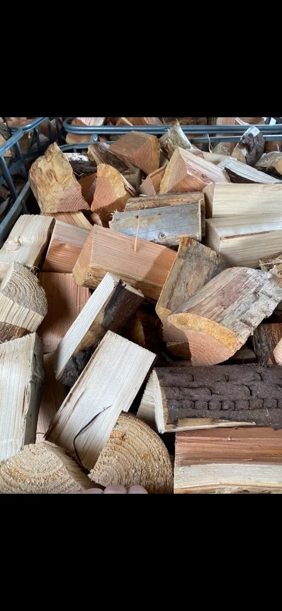 90 cubic yard tipper loads of seasoned firewood - Image 3