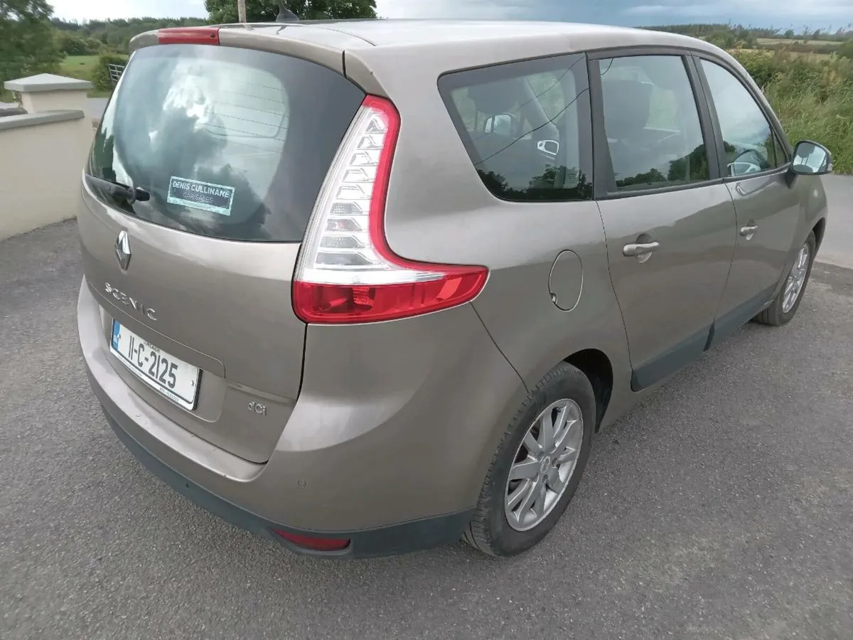 11Grand Scenic 1.5Diesel 7seater with Test and Tax - Image 3