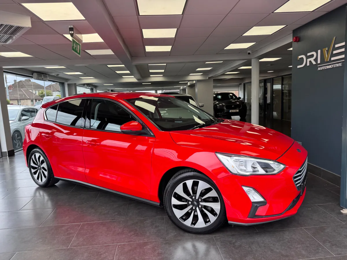 Ford Focus 2019 1.5 TDCI Zetec***1 Year Warranty * - Image 1