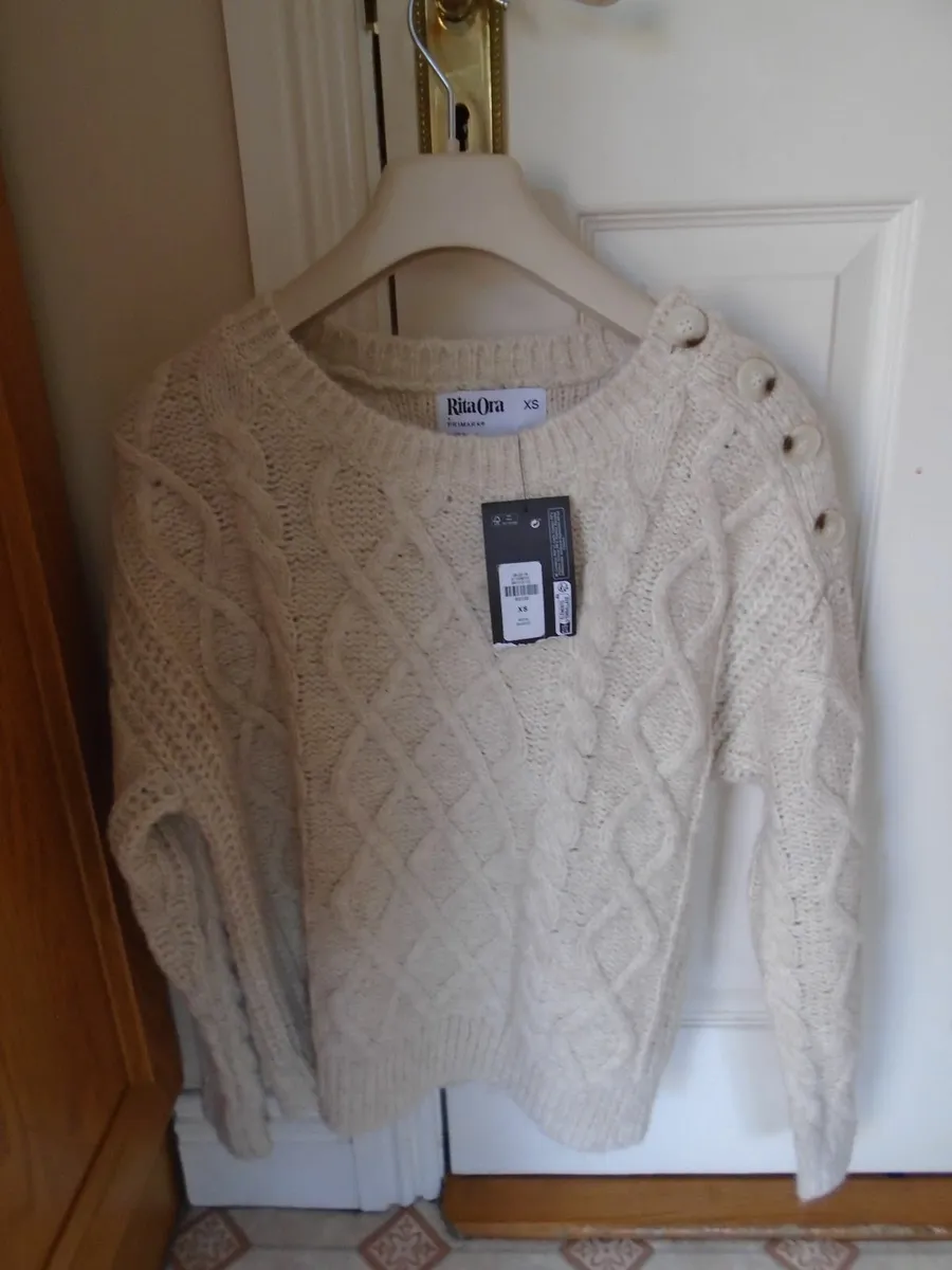 Ladies jumper, Rita Ora, Penneys, Size XS, New - Image 2