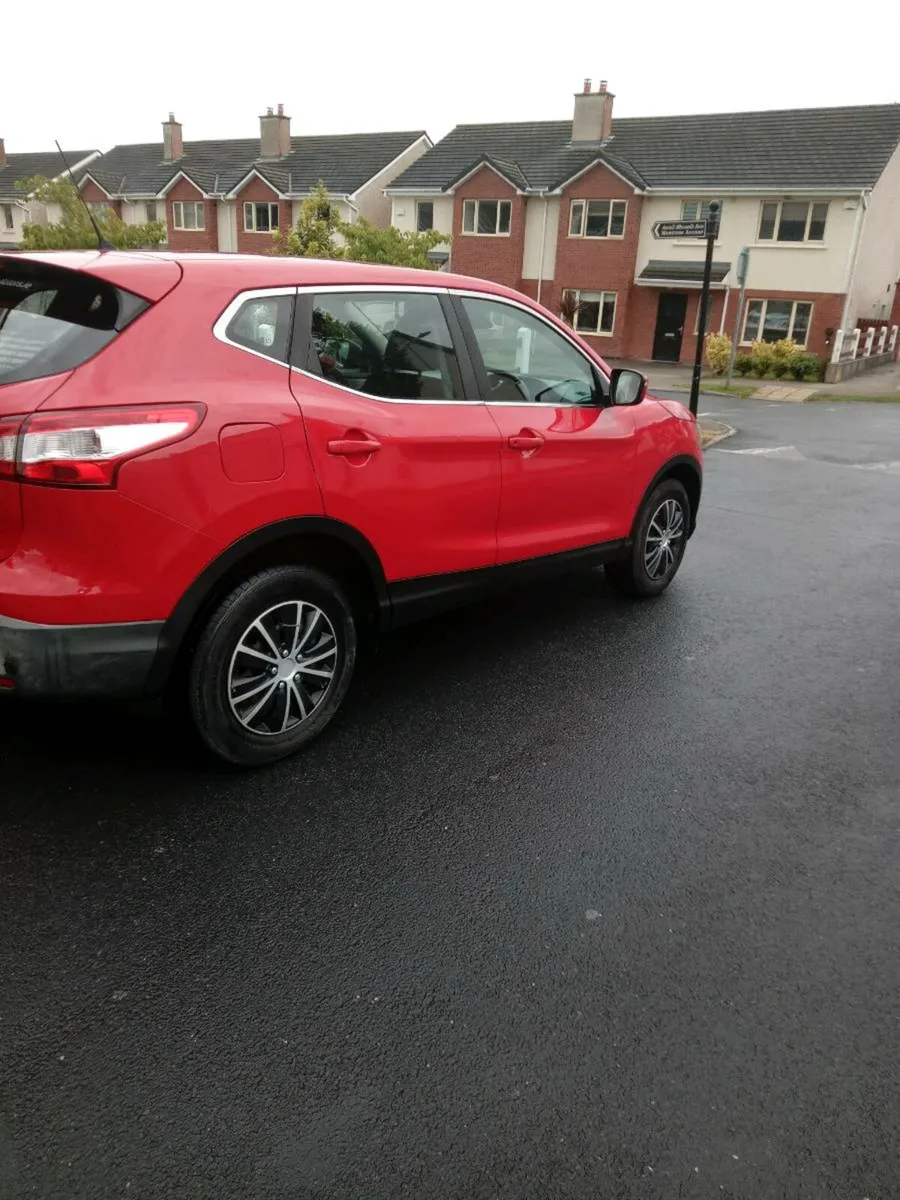 151 Nissan qashqai - Image 2