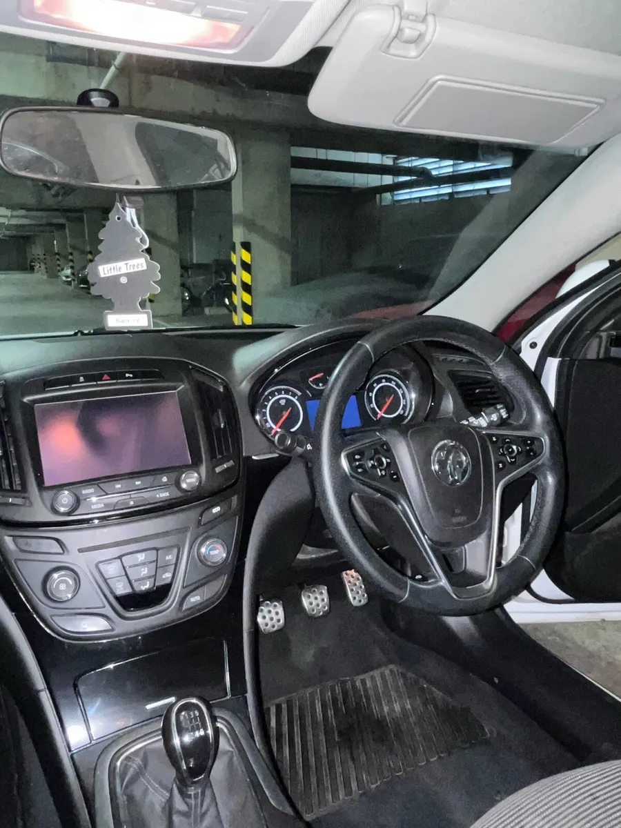 Vauxhall insignia 1.4L - Image 1