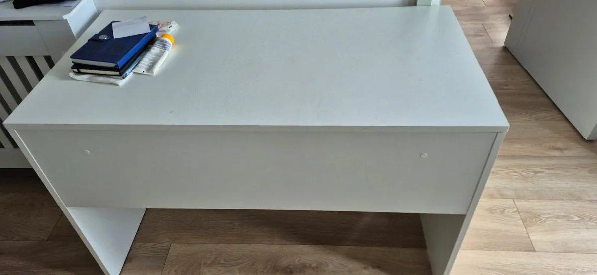 Office desk - Image 2