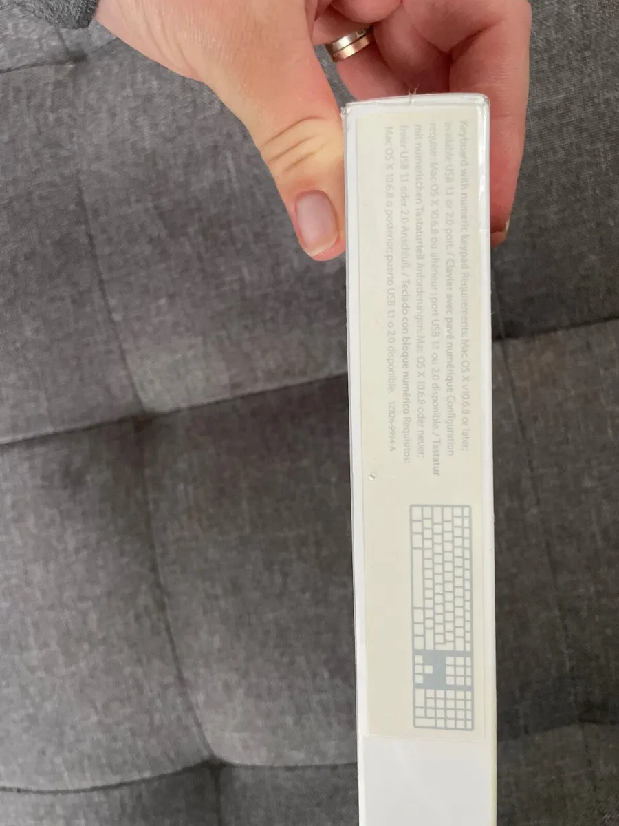 Apple keyboard - Image 2