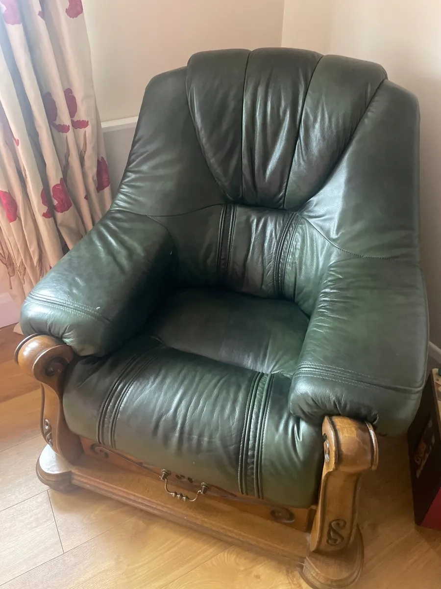 Green leather chair - Image 1