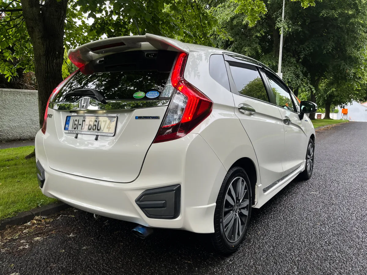 2016 Honda Fit ***NCT 05/26*** - Image 4