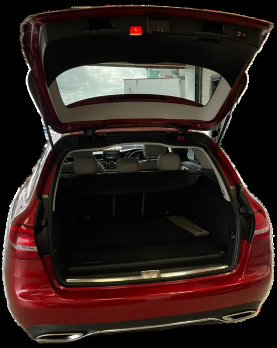 Mercedes-Benz C350 E sports - Image 2