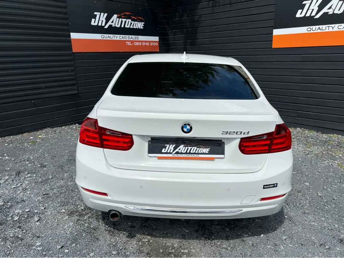 BMW 3 Series 2.0d Luxury ED Auto - Image 4
