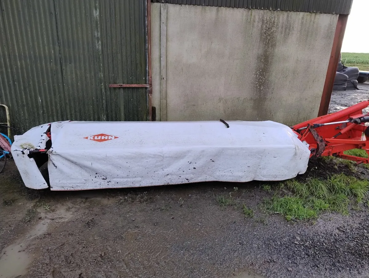 Kuhn Disc Mower - Image 1