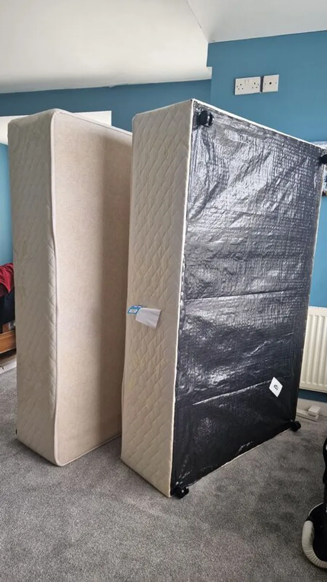 Bed base for sale, as good as new! - Image 2