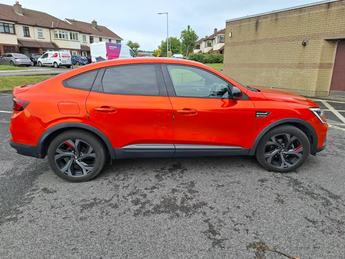 Renault Arkana RS Line TCe140 Auto Mile Hybrid - Image 1