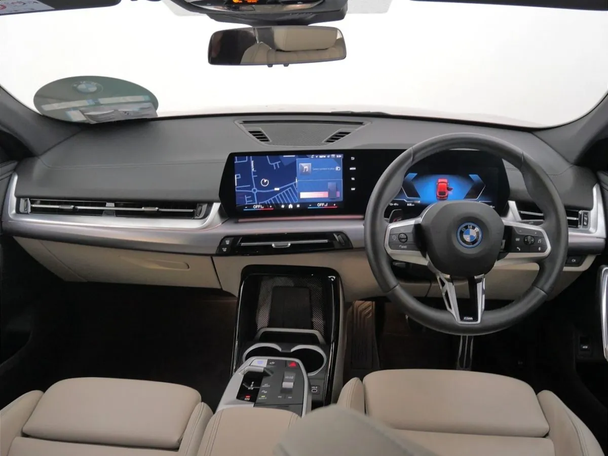 BMW iX2 Xdrive30 M Sport - Image 4