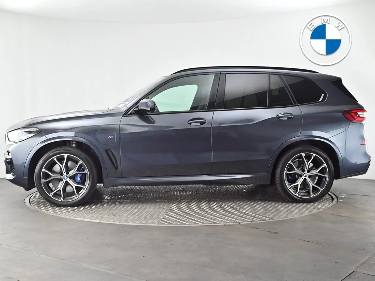 BMW X5 Xdrive45e M Sport - Image 3