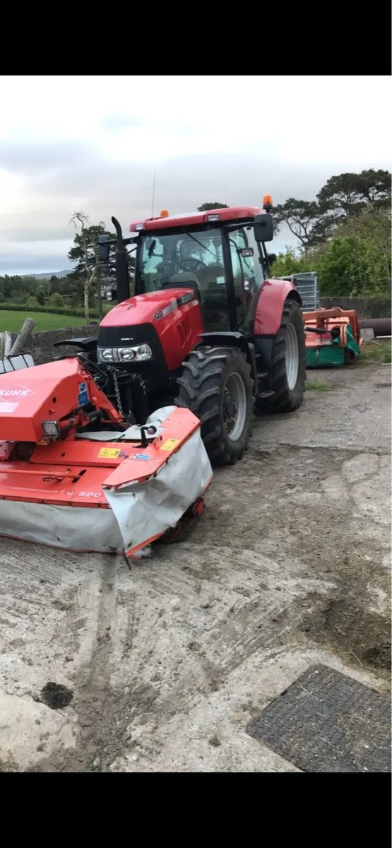Kuhn front mower - Image 1