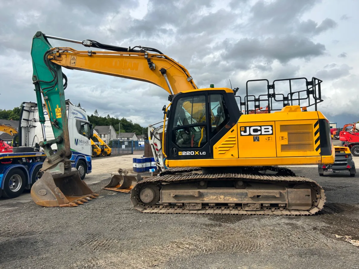 2019 JCB 220X LC @MULLAN PLANT - Image 1
