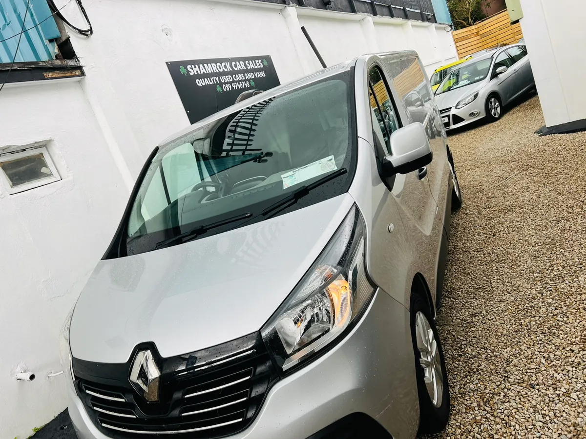 2018 Renault Trafic 2.0 Dci 125 Bhp sport Stealth - Image 1
