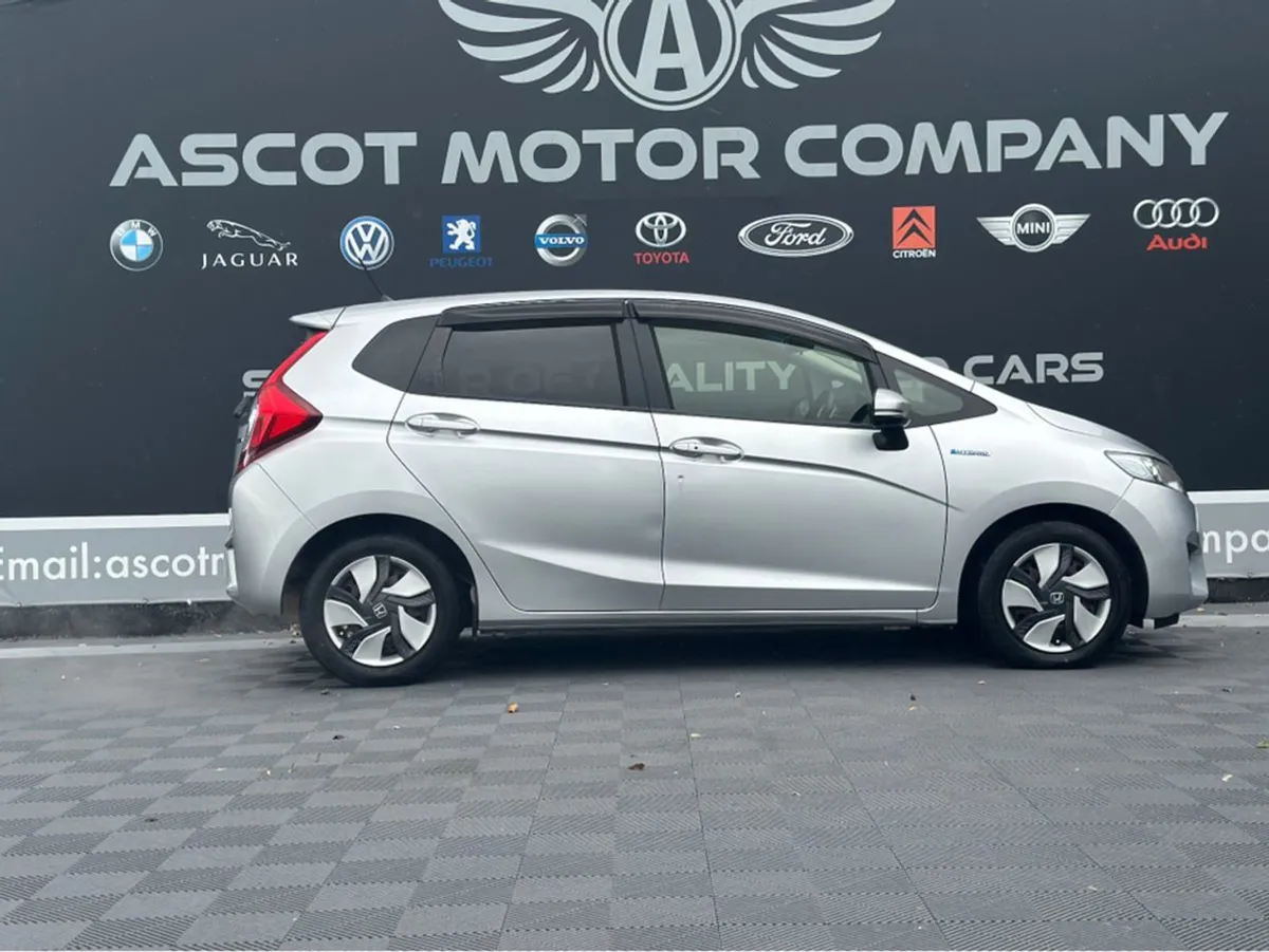 Honda Fit Automatic - Image 4
