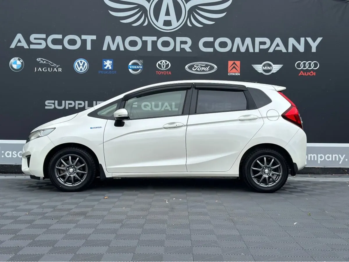 Honda Fit Automatic - Image 4