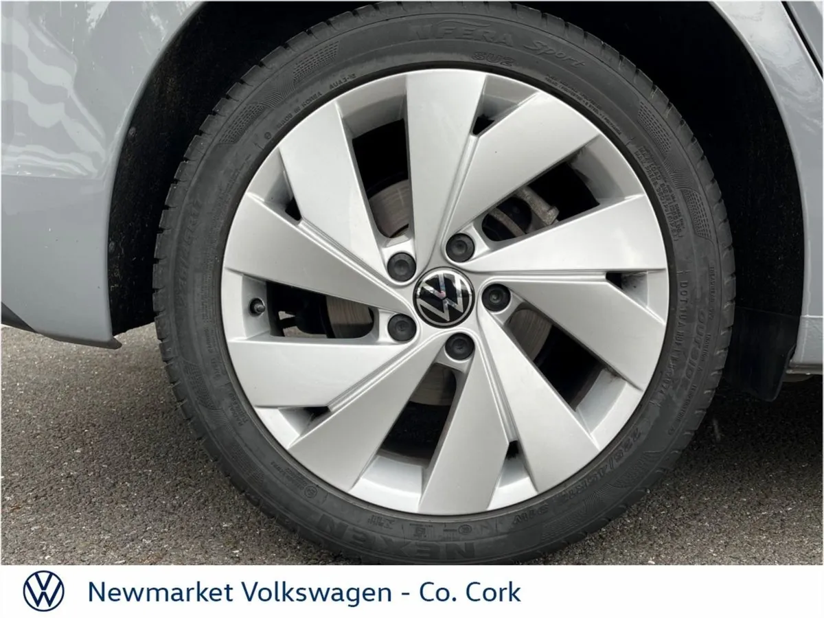 Volkswagen Golf Edition 75 2.0tdi 116BHP 5 Speed - Image 2