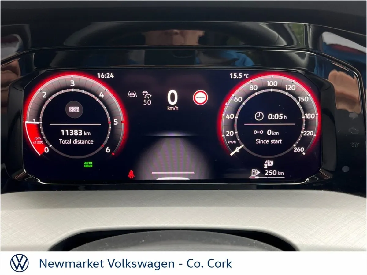 Volkswagen Golf Edition 75 2.0tdi 116BHP 5 Speed - Image 4