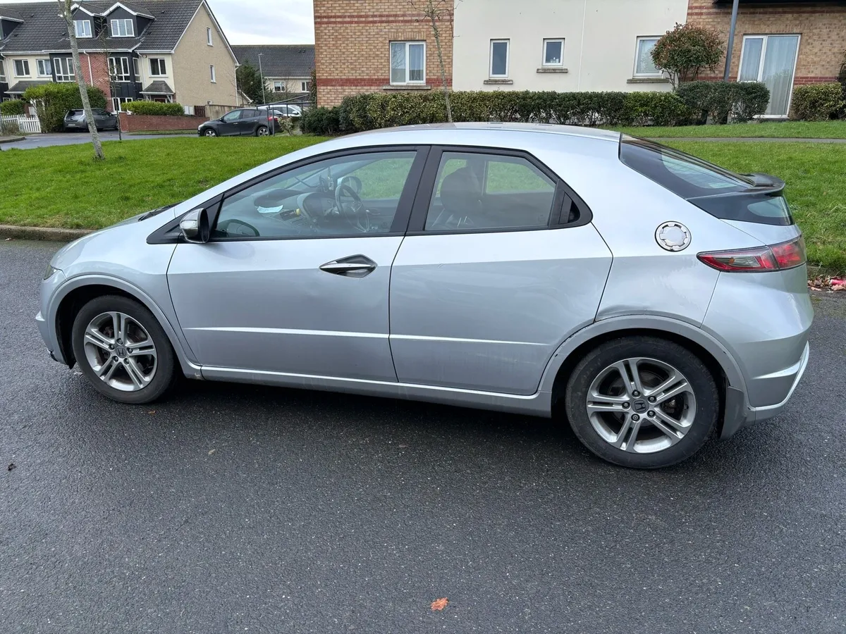 2012 Honda Civic - Image 3