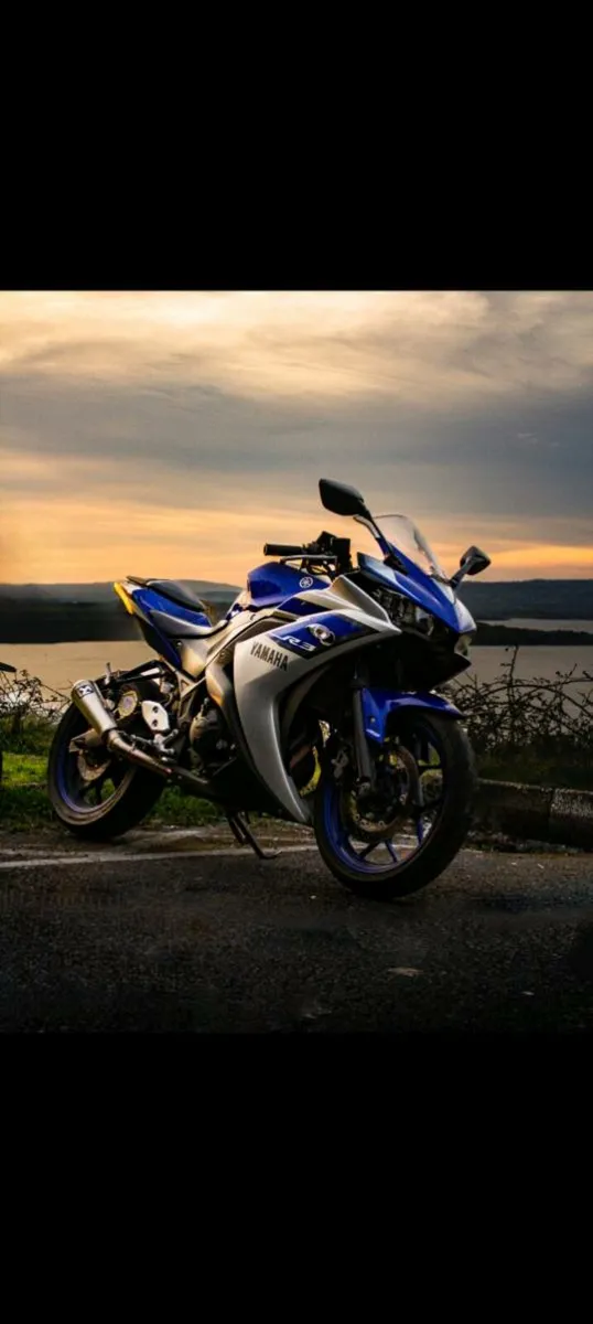 2015 Yamaha YZF-R3 321cc - Image 1
