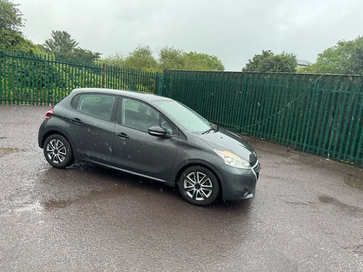 PEUGEOT  208 LOW KMS NEW NCT AND TAX - Image 3