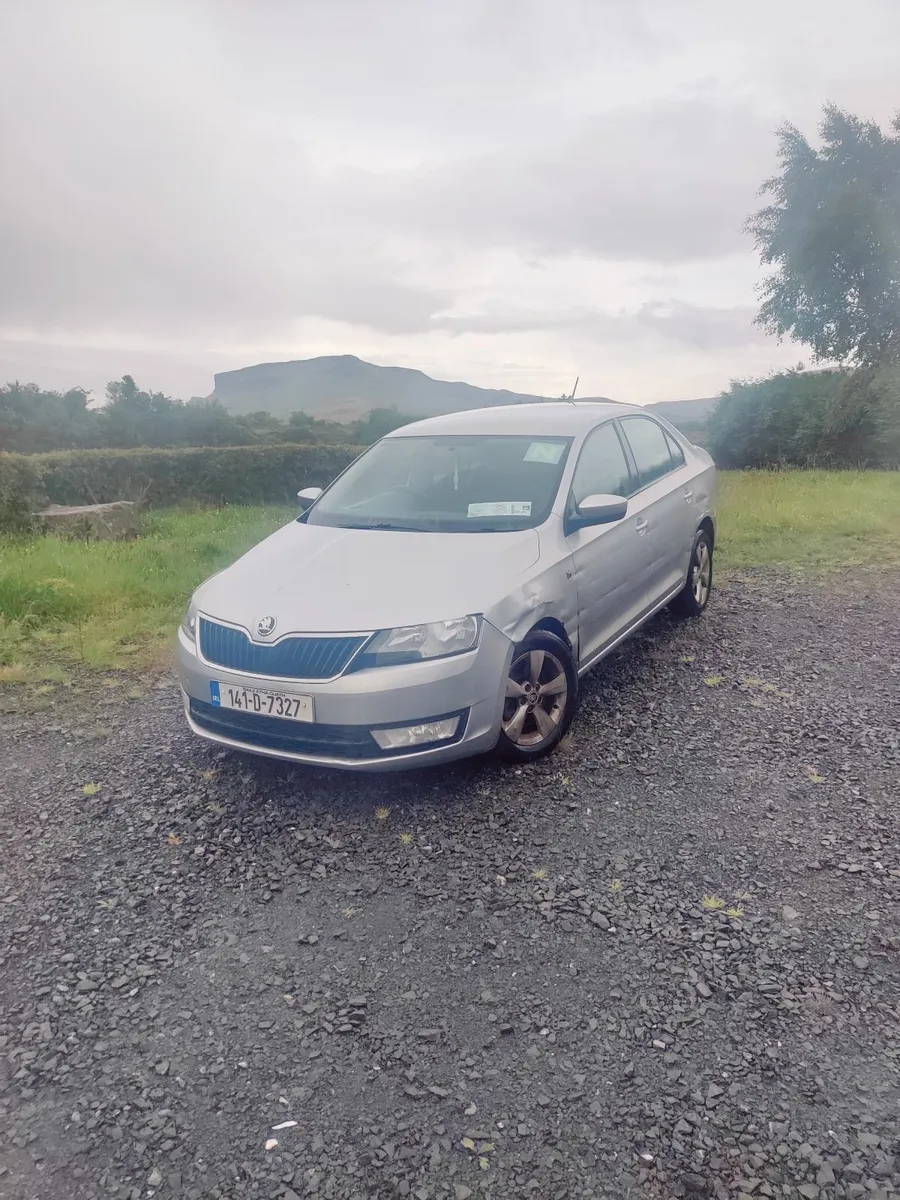 Skoda Rapid 2014 - Image 3